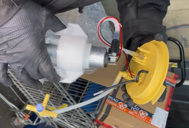 BMW-G32-replacement-fuel-pump-Berlin