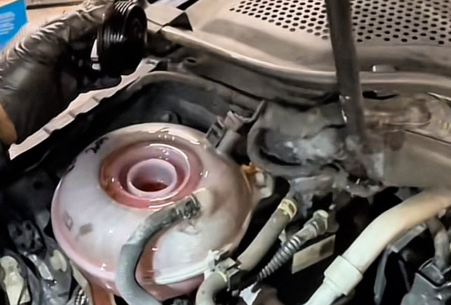 Volkswagen-GTI-2.0L-2015-Replacement-Heating-Cooler-Berlin