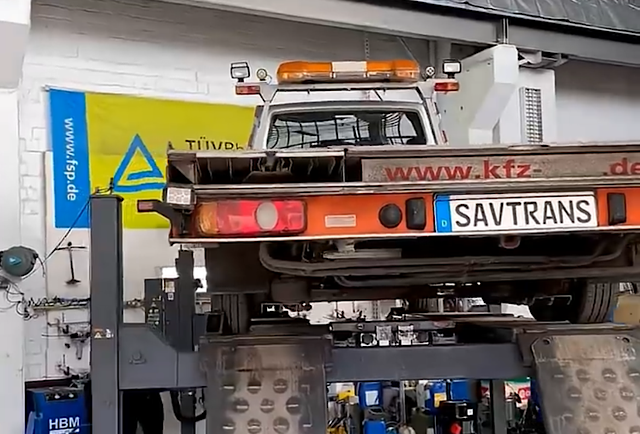 Volkswagen T5 Exchange Starter Berlin