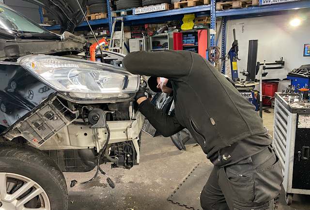 Replacement radiator Ford Tourneo Courier 2018 Berlin