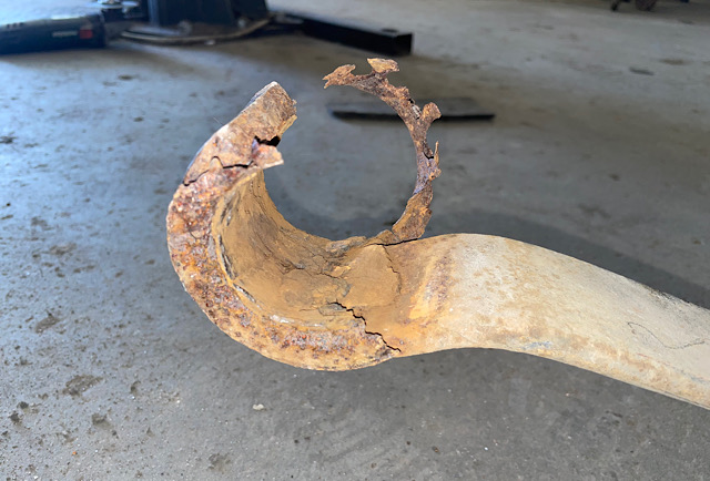 Ford-100-T260-2011-Ersatz-Blattfedern-Berlin