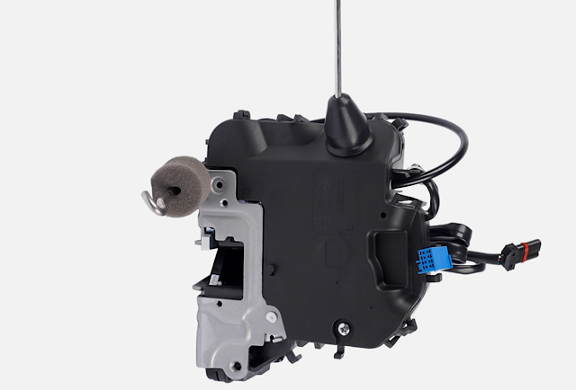 Mercedes-Benz-MB-CL203-CLC-Class-Replacement-Door-Lock-Berlin