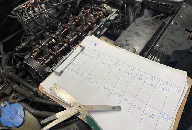 Hyundai-TUCSON-2.0-2009-Ventilreparatur-Scanner-Berlin