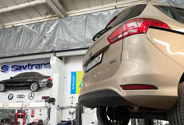 Zahnriemen gerissen am Ford B-MAX (2016) – Notfallreparatur nach Zahnbruch in Berlin
